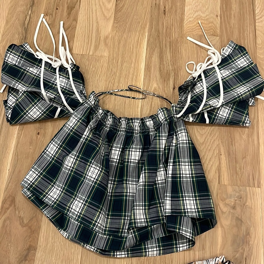 Perfect condition Marissa Web top